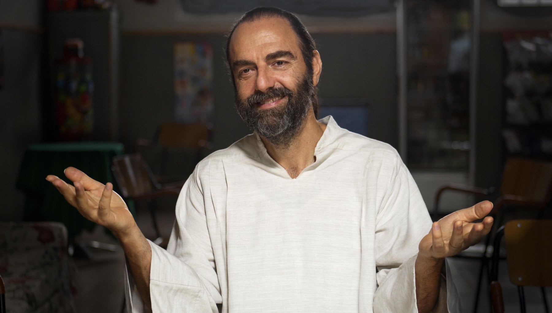 Serie Tv, Alessio Sakara su RaiPlay nella serie “Il Santone”